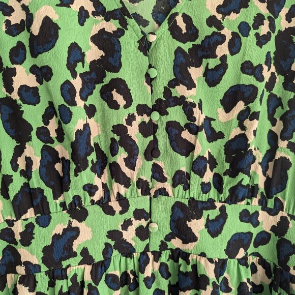 Pieces leopard print long sleeve midi dress - Picture 9 of 11